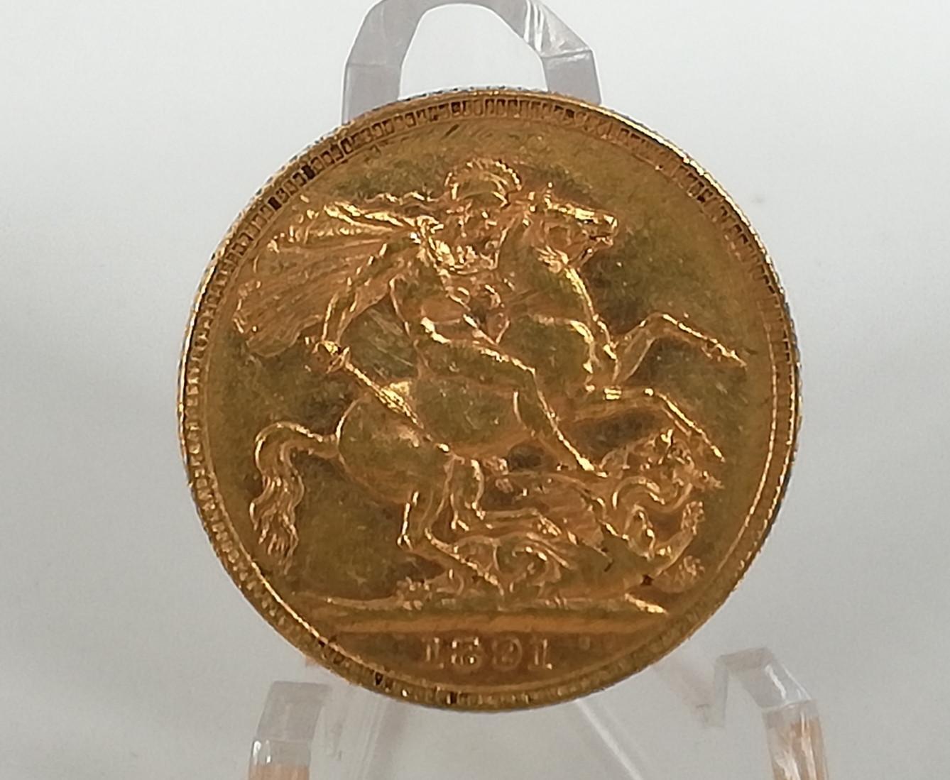 Auksinė moneta Soverenas Victoria
