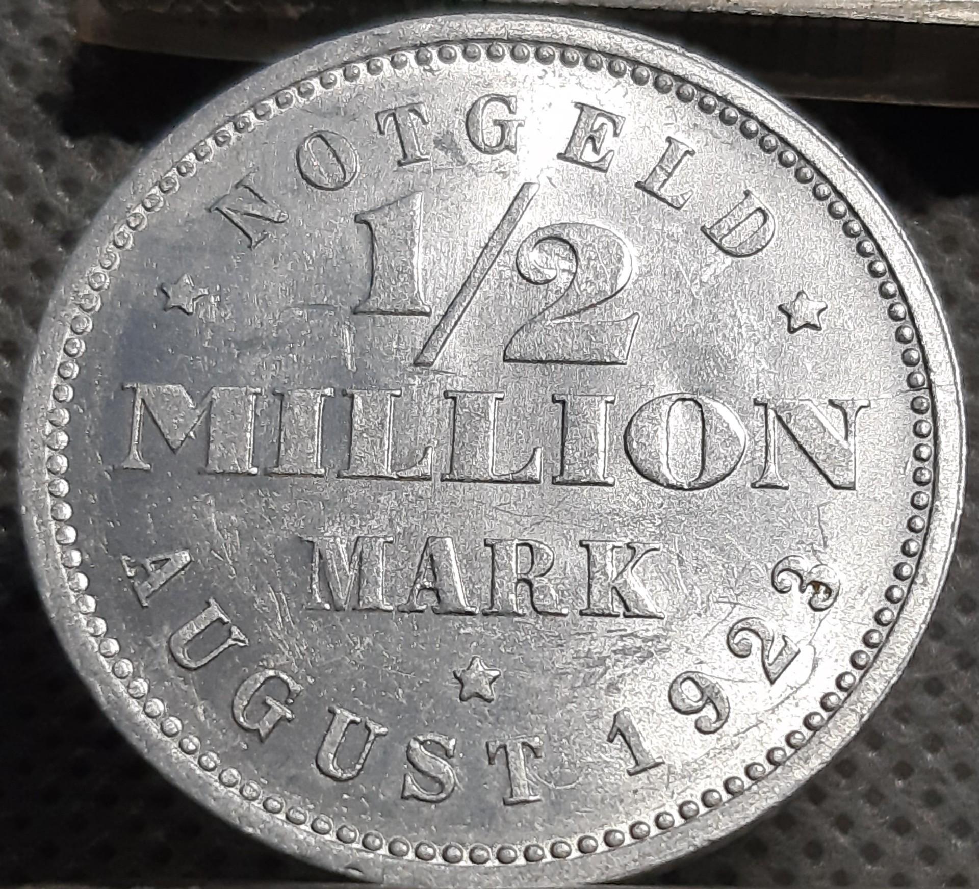 Vokietija - Notgeld 1/2 Mln. Markių 1923 J (1380)