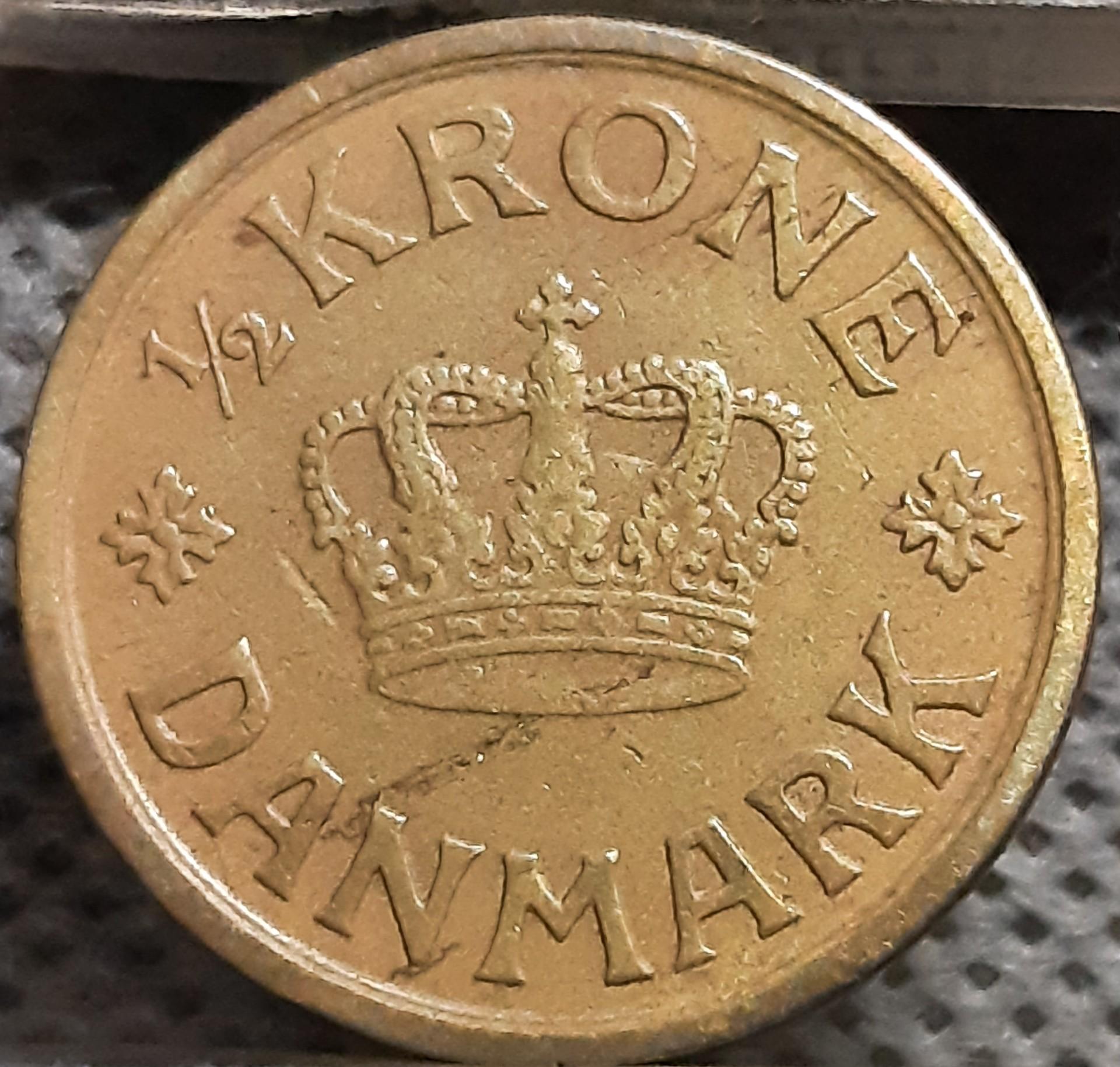 Danija ½ Kronos 1924 KM#831 (2061)