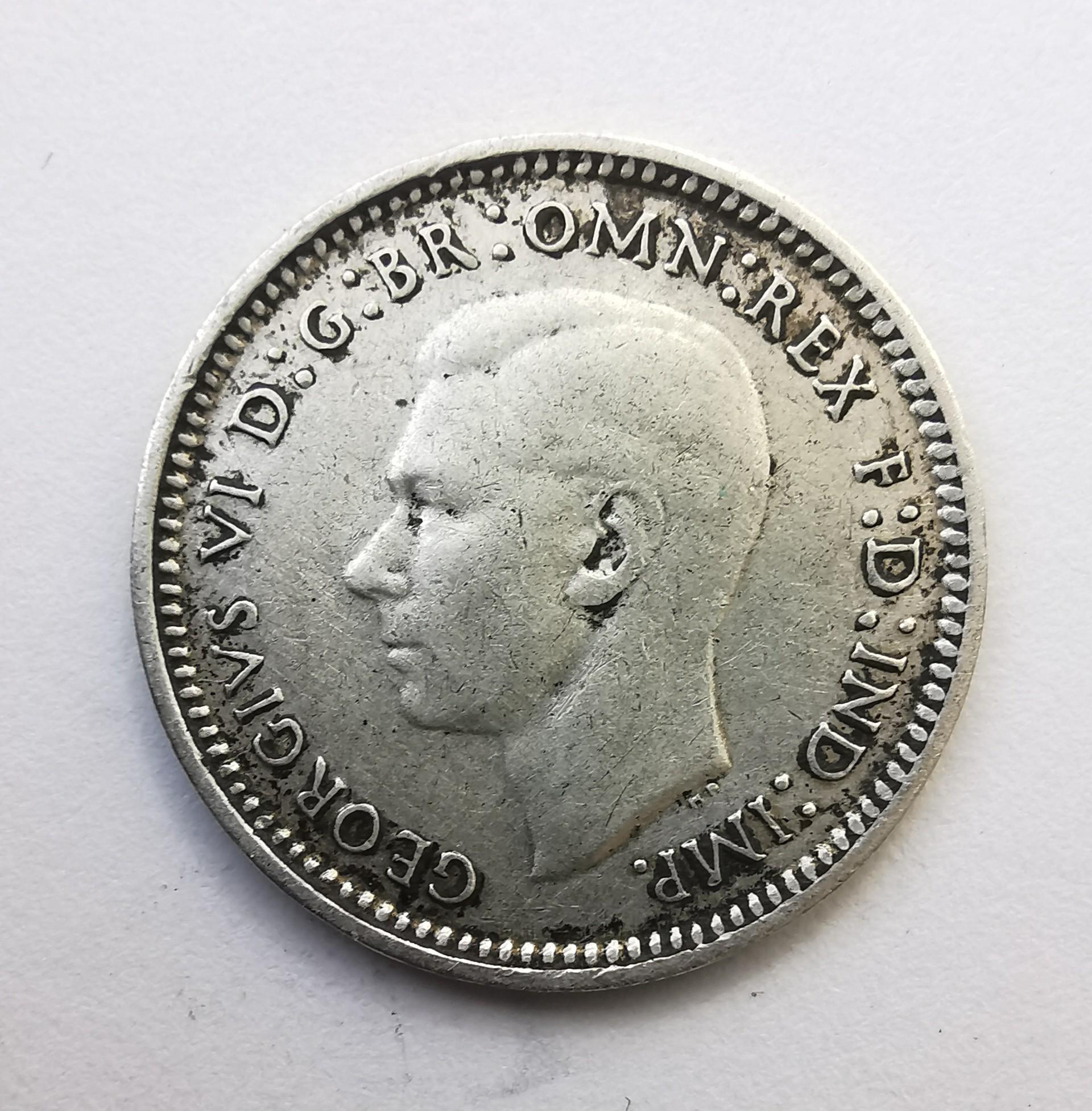 Australija 3 p 1942 sidabras 