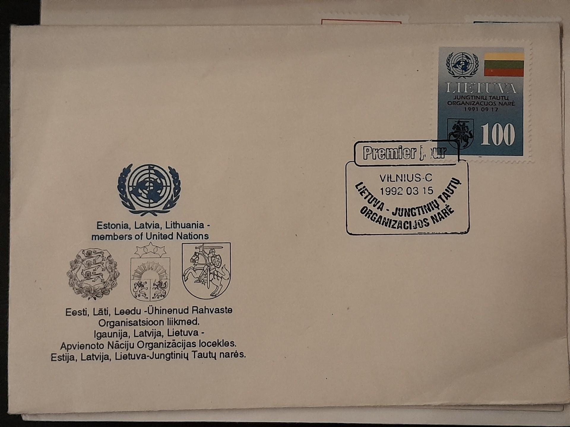 Pirmos Dienos 'premier jour' kolekcija