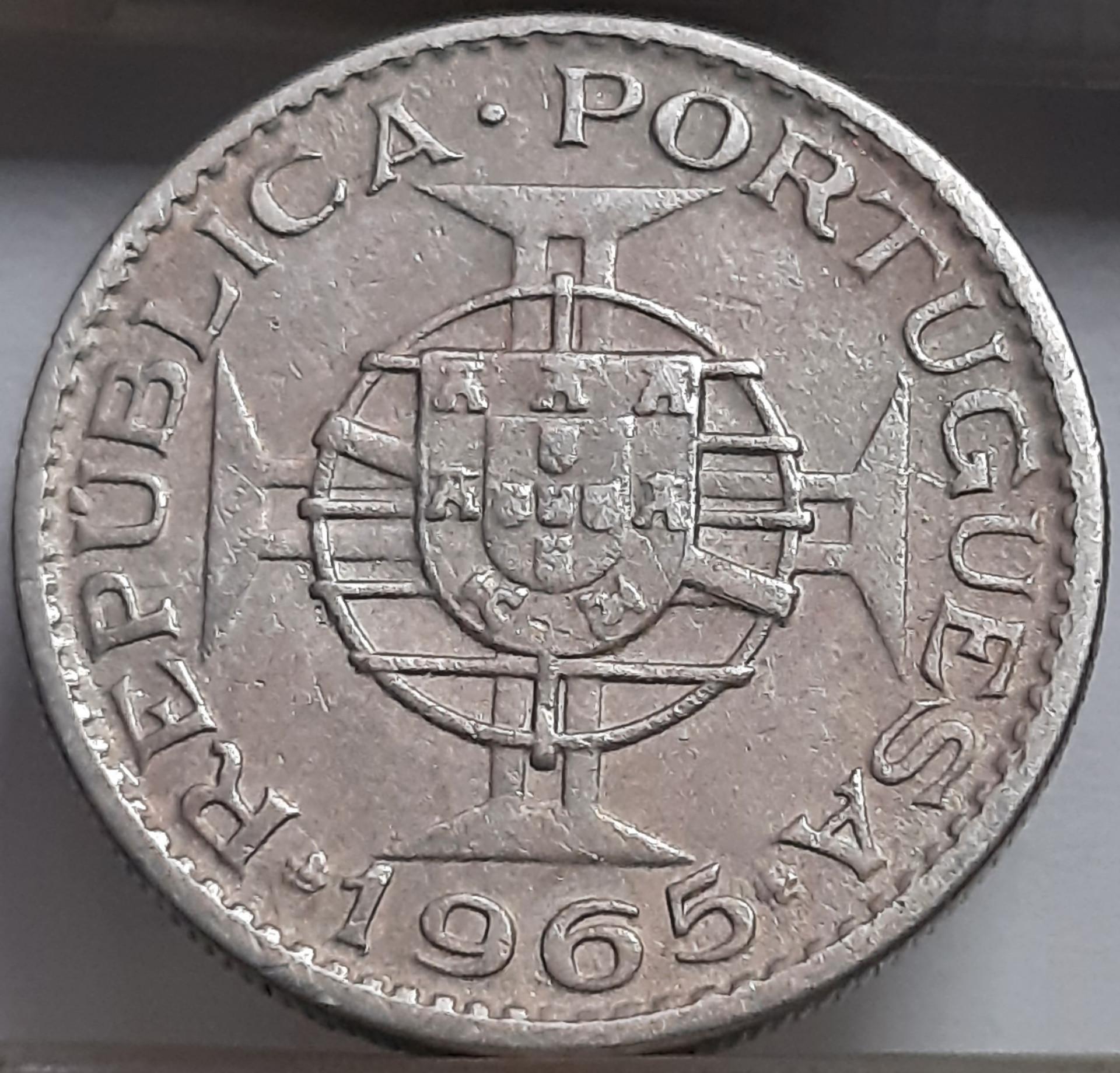 Mozambikas 2,5 Eskudo 1965 KM#78 (4887) 