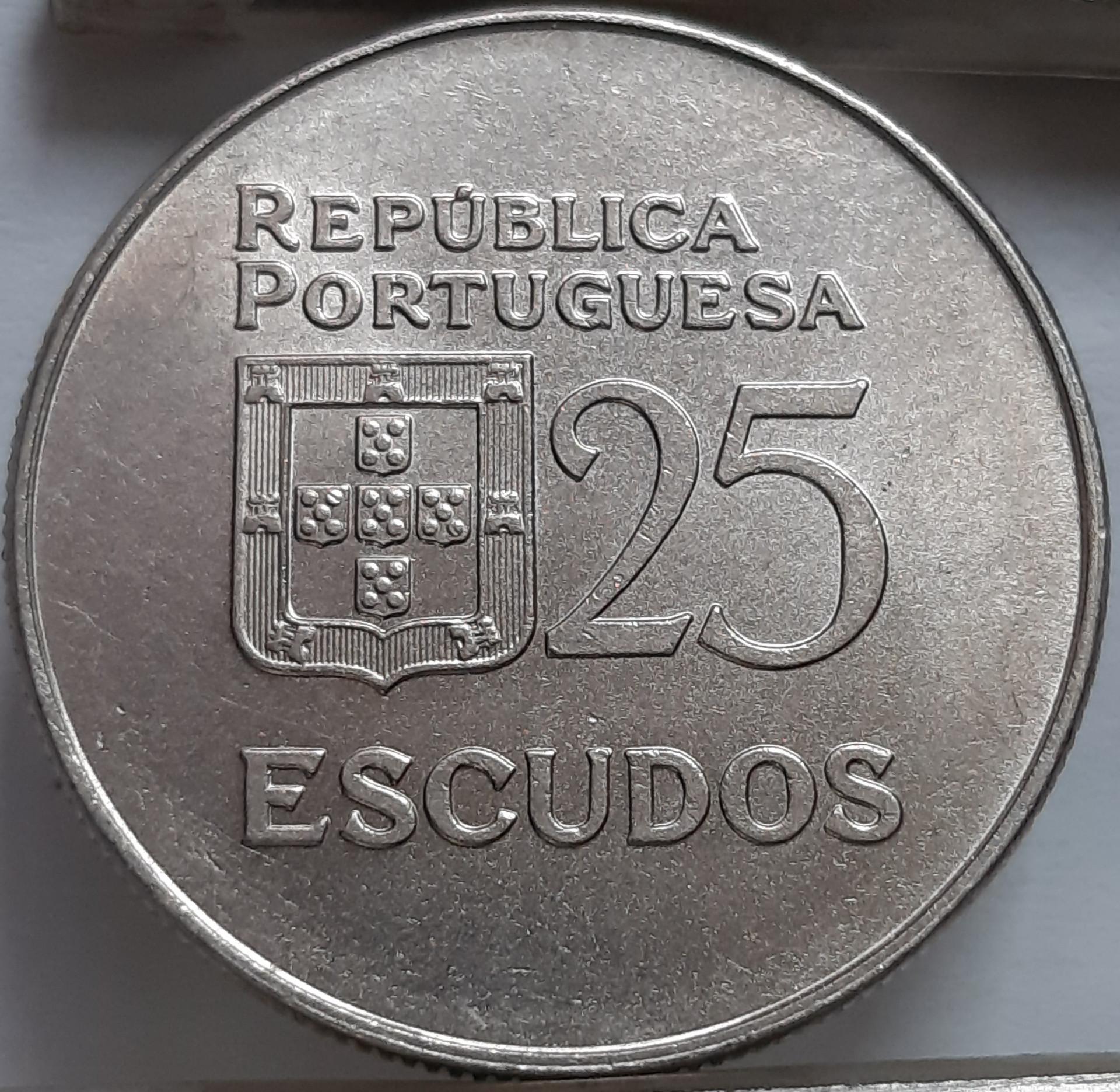 Portugalija 25 Eskudai 1977 KM#607 (5165) 