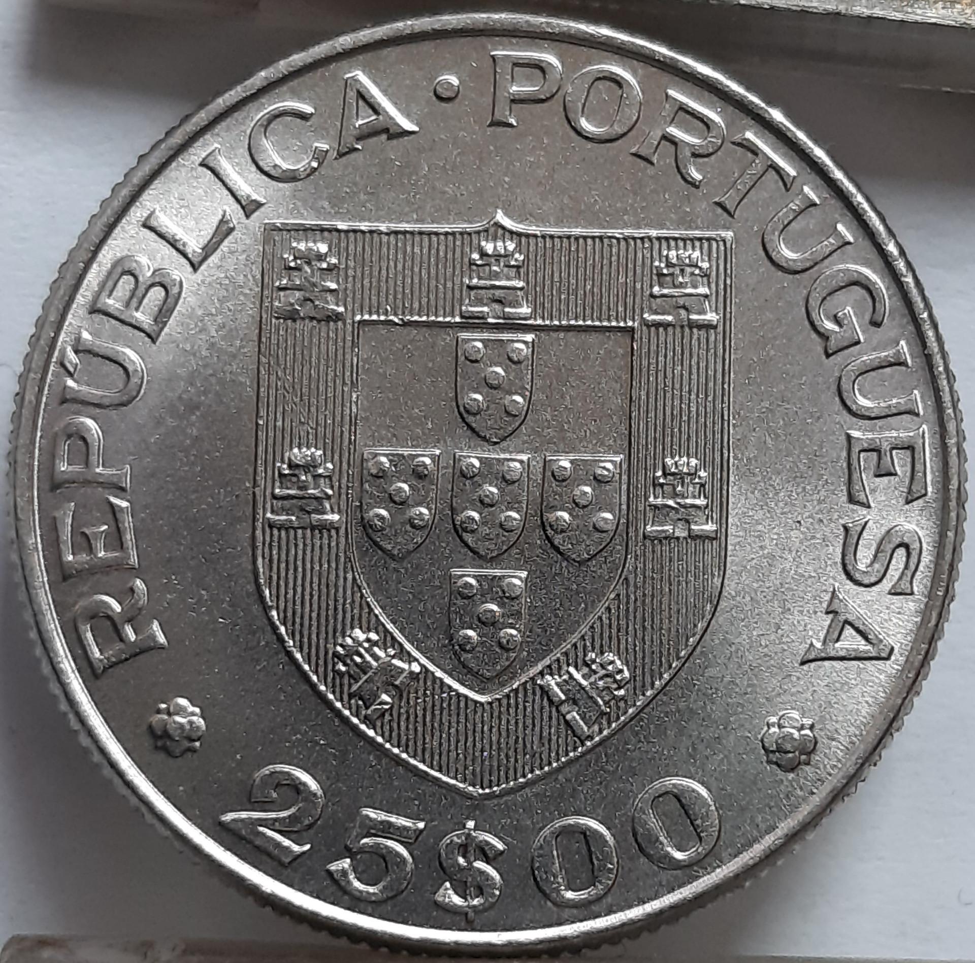 Portugalija 25 Eskudai 1977 Proginė KM#608 (5194)