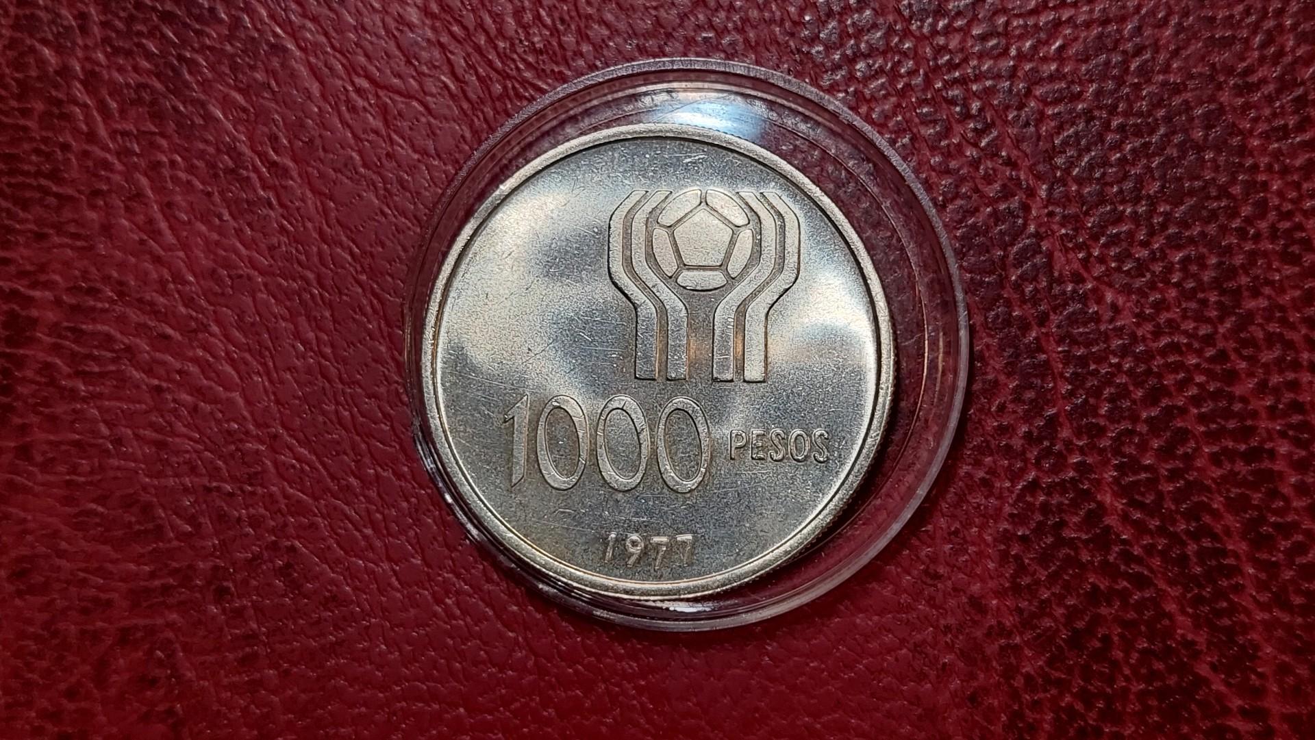 Argentina 1000 pesų, 1977 KM# 78 AG 0.900