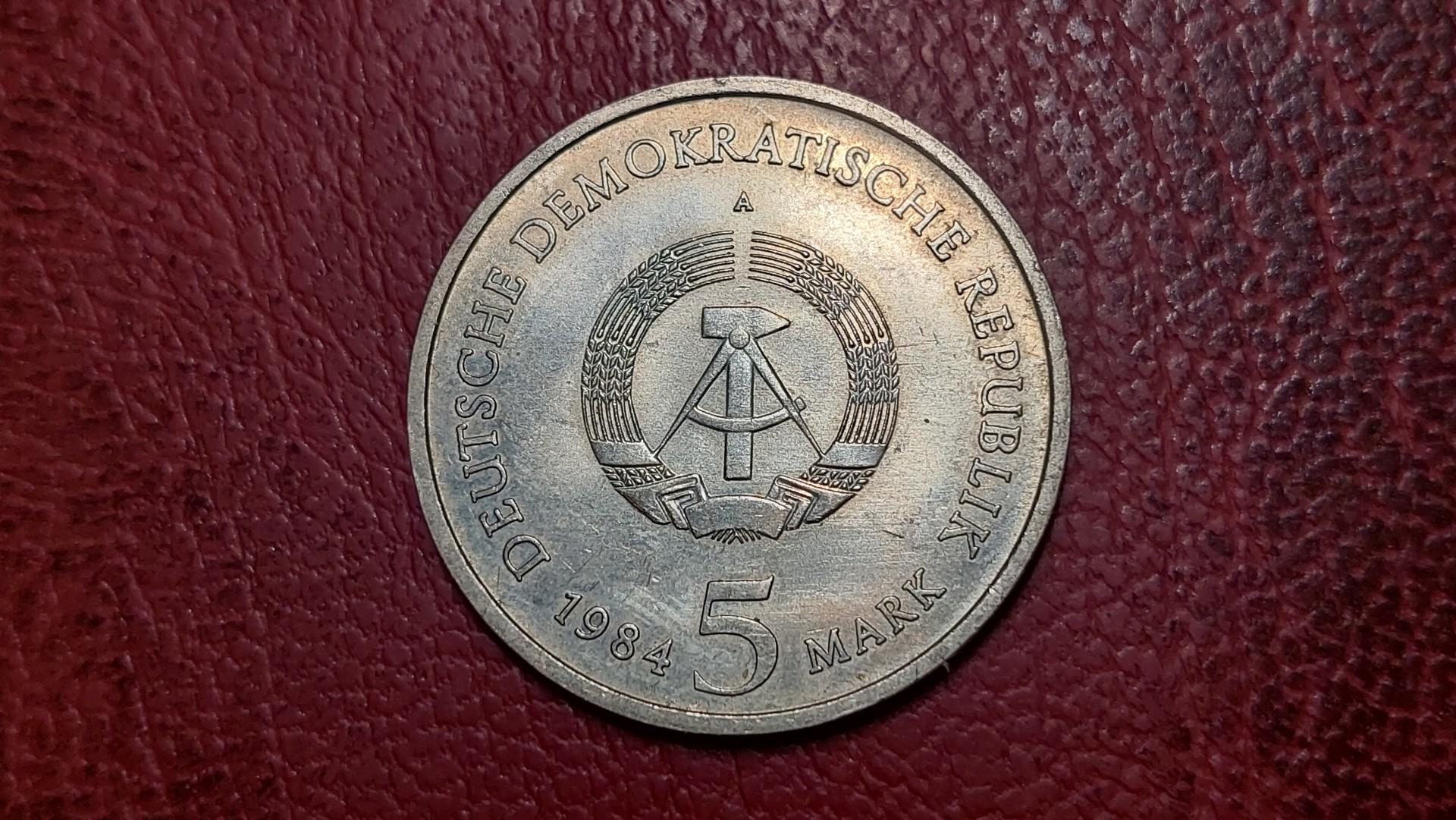 Vokietija - VDR 5 markės, 1984 KM# 97 bažnyčia