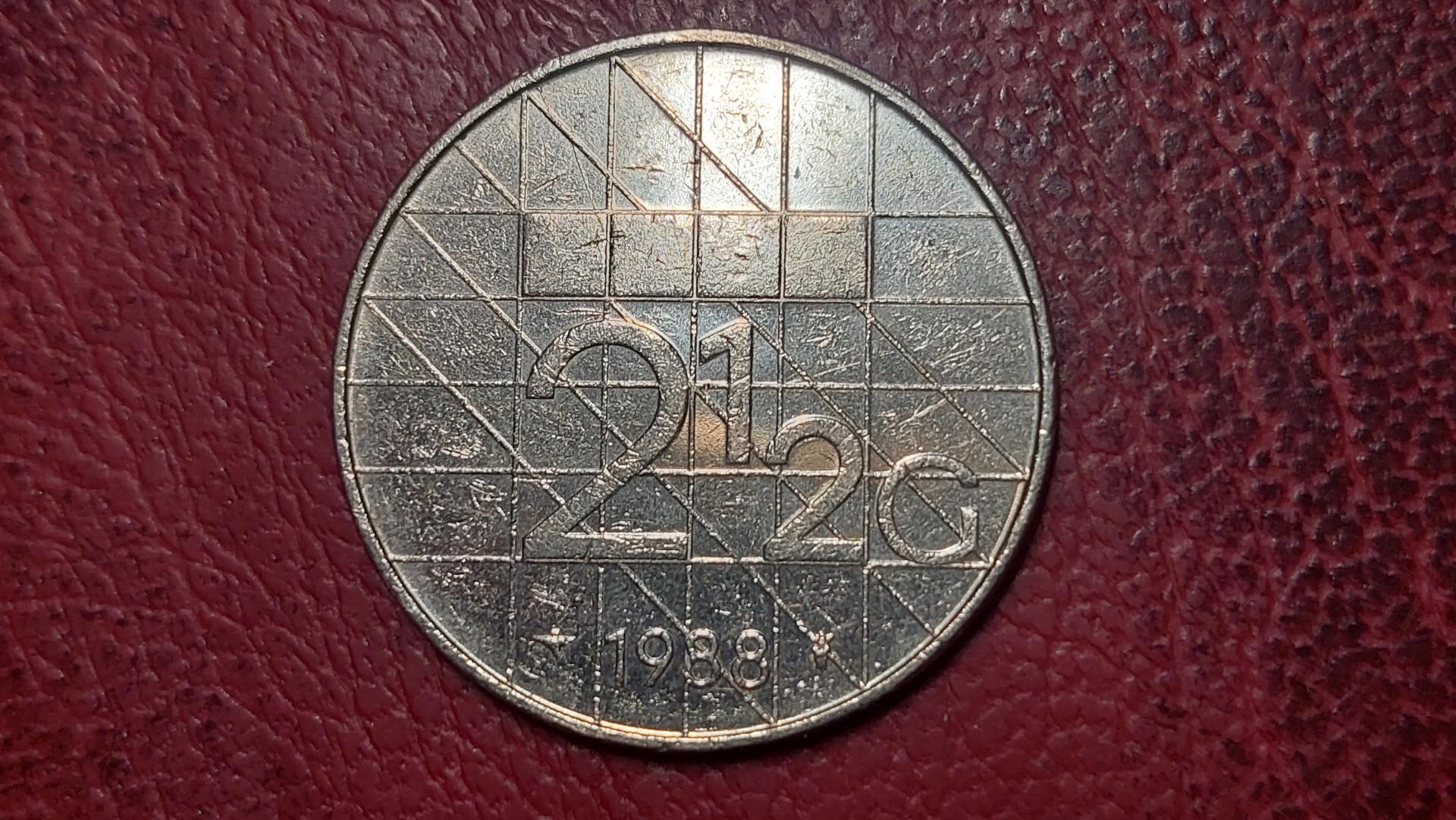 Nyderlandai 2½ guldeno, 1988 KM# 206