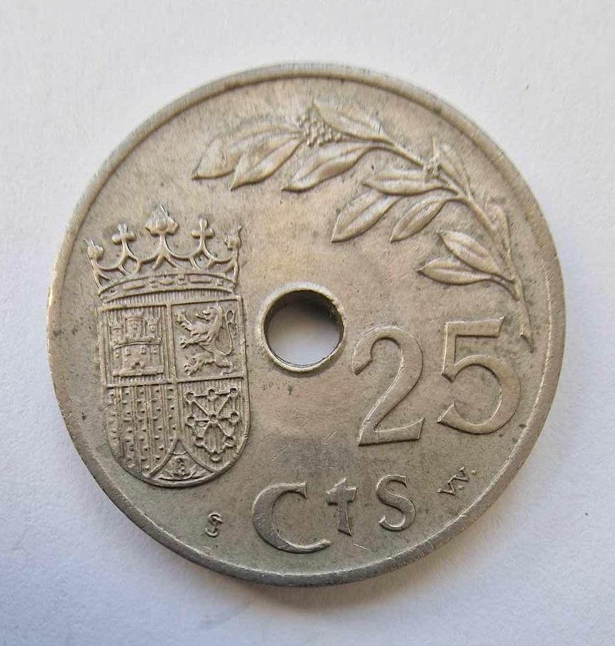 Ispanija 25 c 1937 puiki