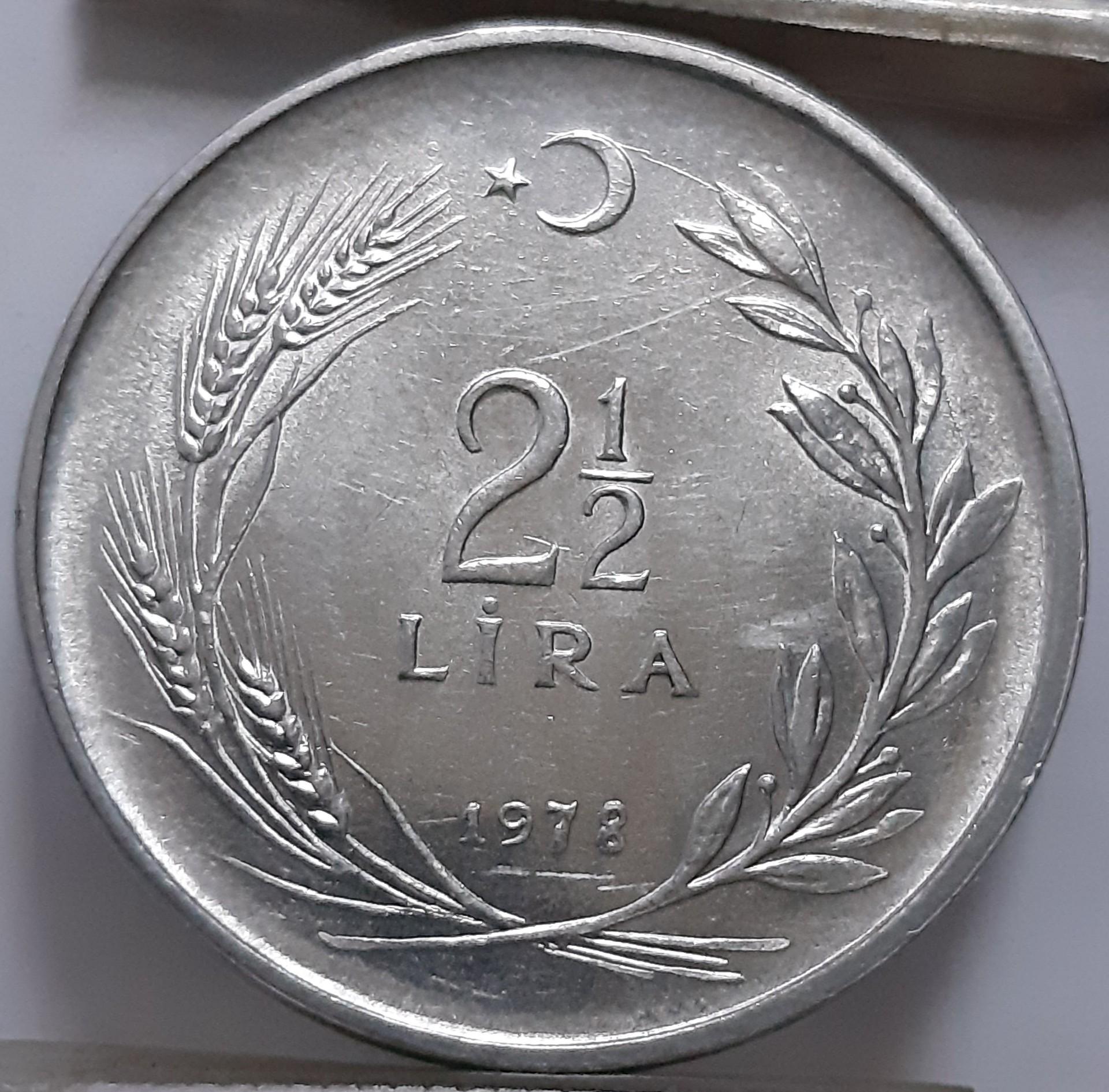 Turkija 2 1/2 liros 1978 KM#893.2 (7138)
