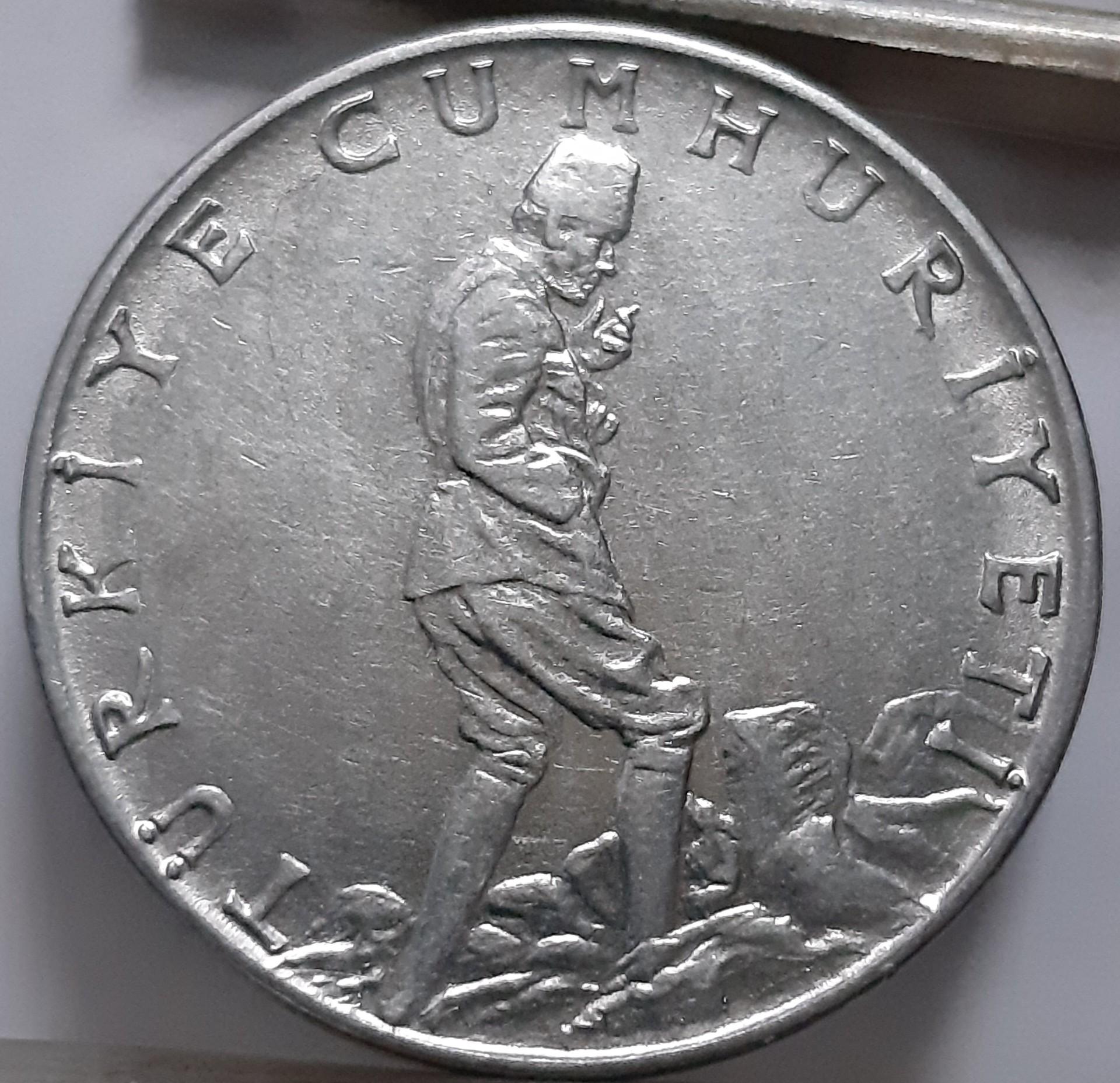 Turkija 2 1/2 liros 1964 KM#893.1 (7136)