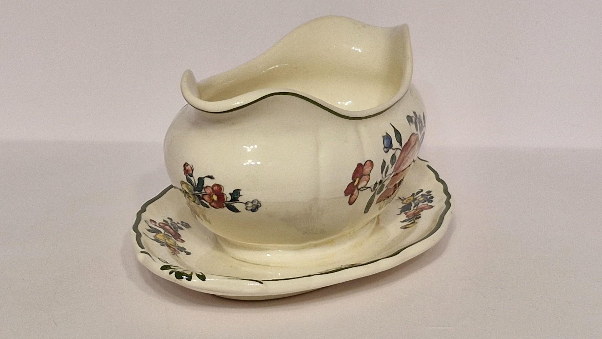 Villeroy & Boch Mettlach padažinė nr. 1562