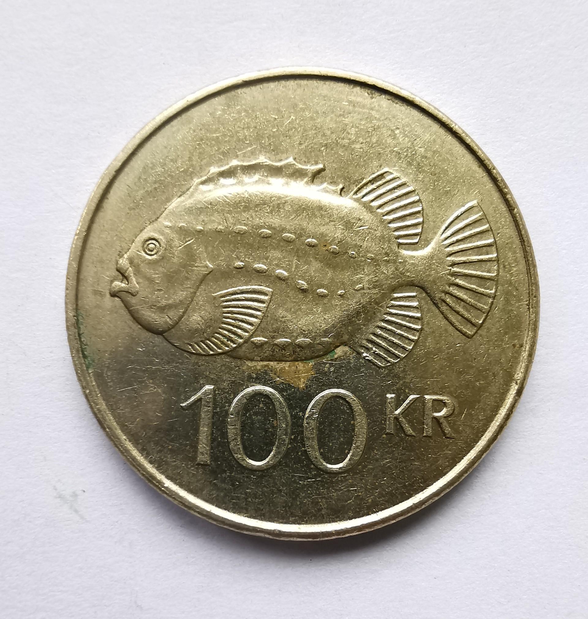 Islandija 100 kronų 1995