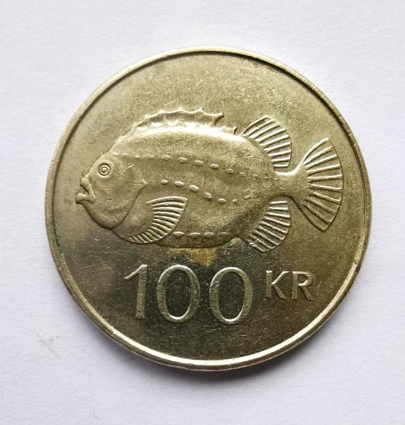 Islandija 100 kronų 1995