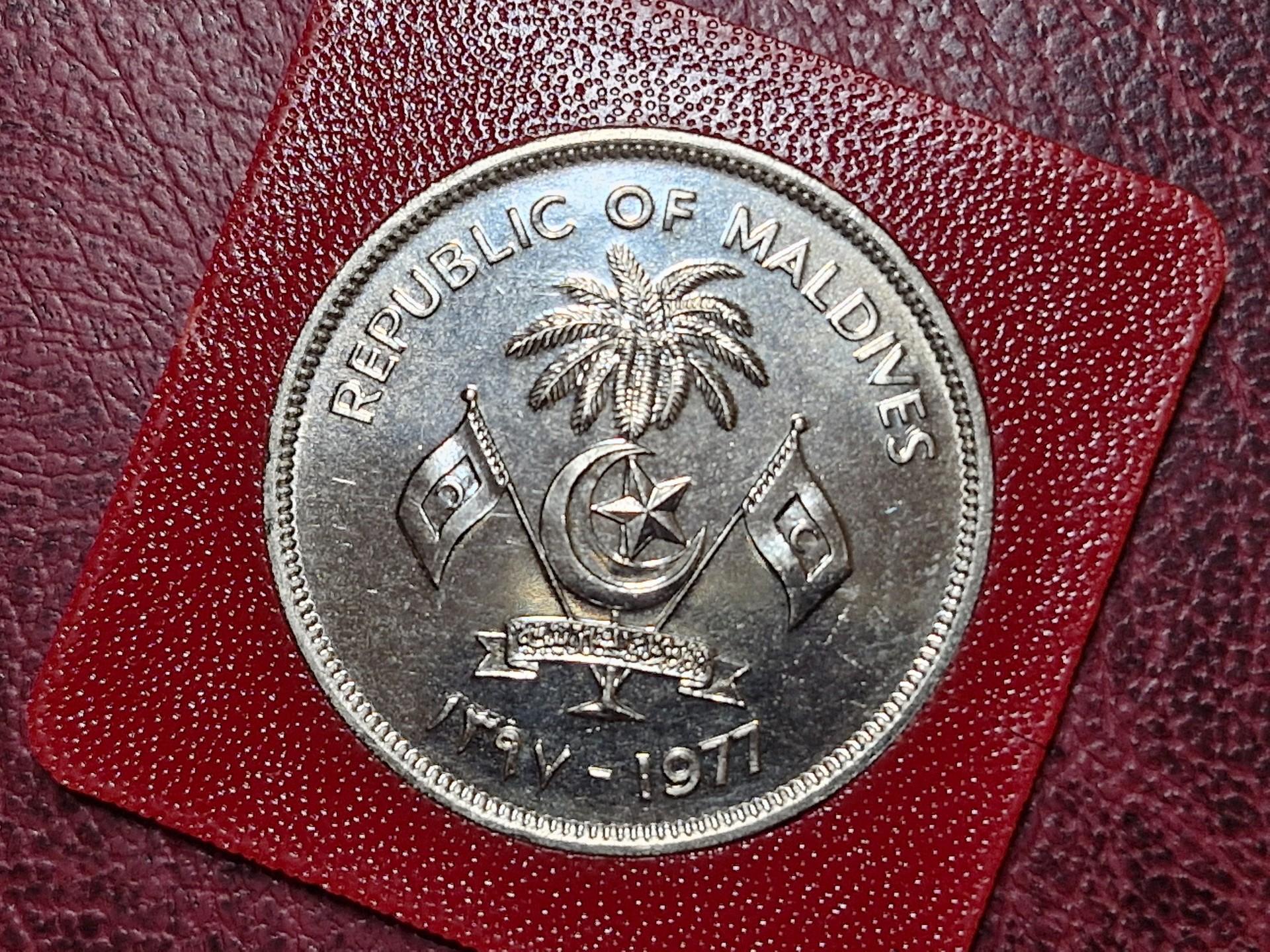 Maldyvai 5 rufijos, 1397 (1977) KM# 55 FAO