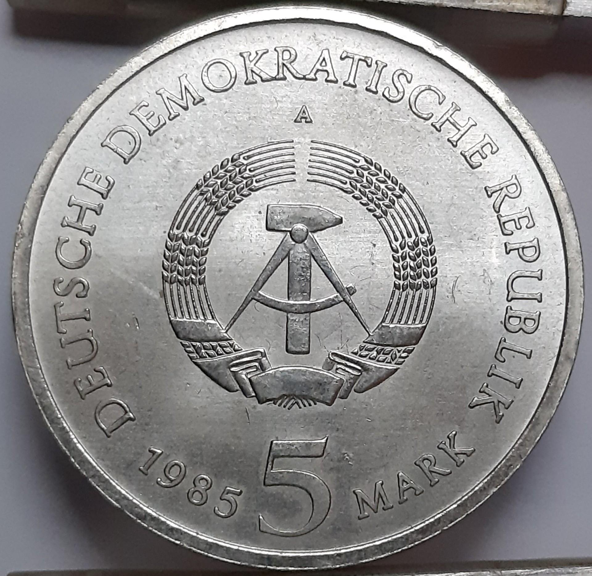 Vokietija VDR 5 markės 1985 proginė KM#103 (8042)