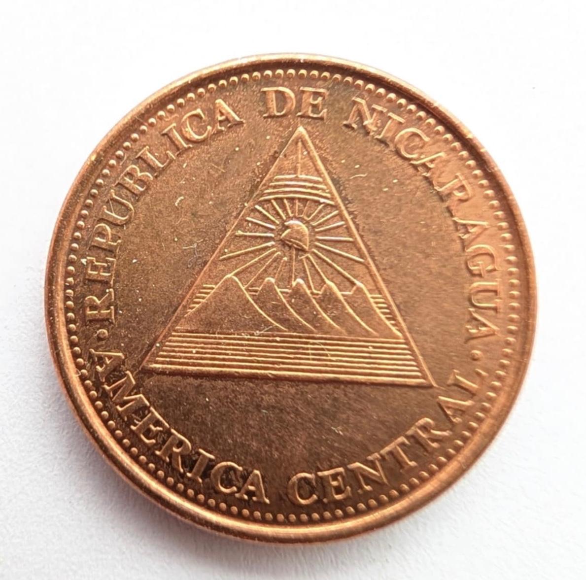 Nikaragva 5 c 2002