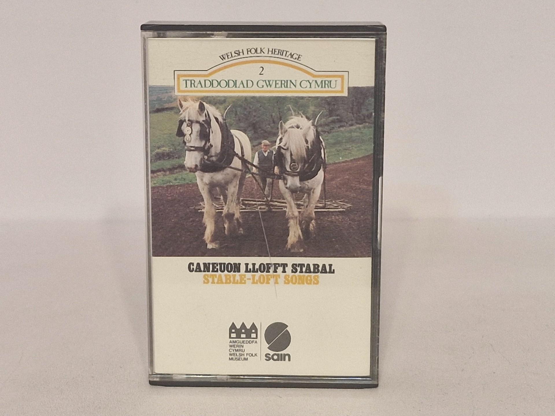 Audio kasetė " Caneuon Llofft Stabal"