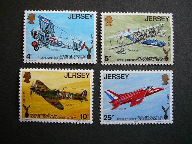 Dzersis 1975 Lektuvai MNH # 