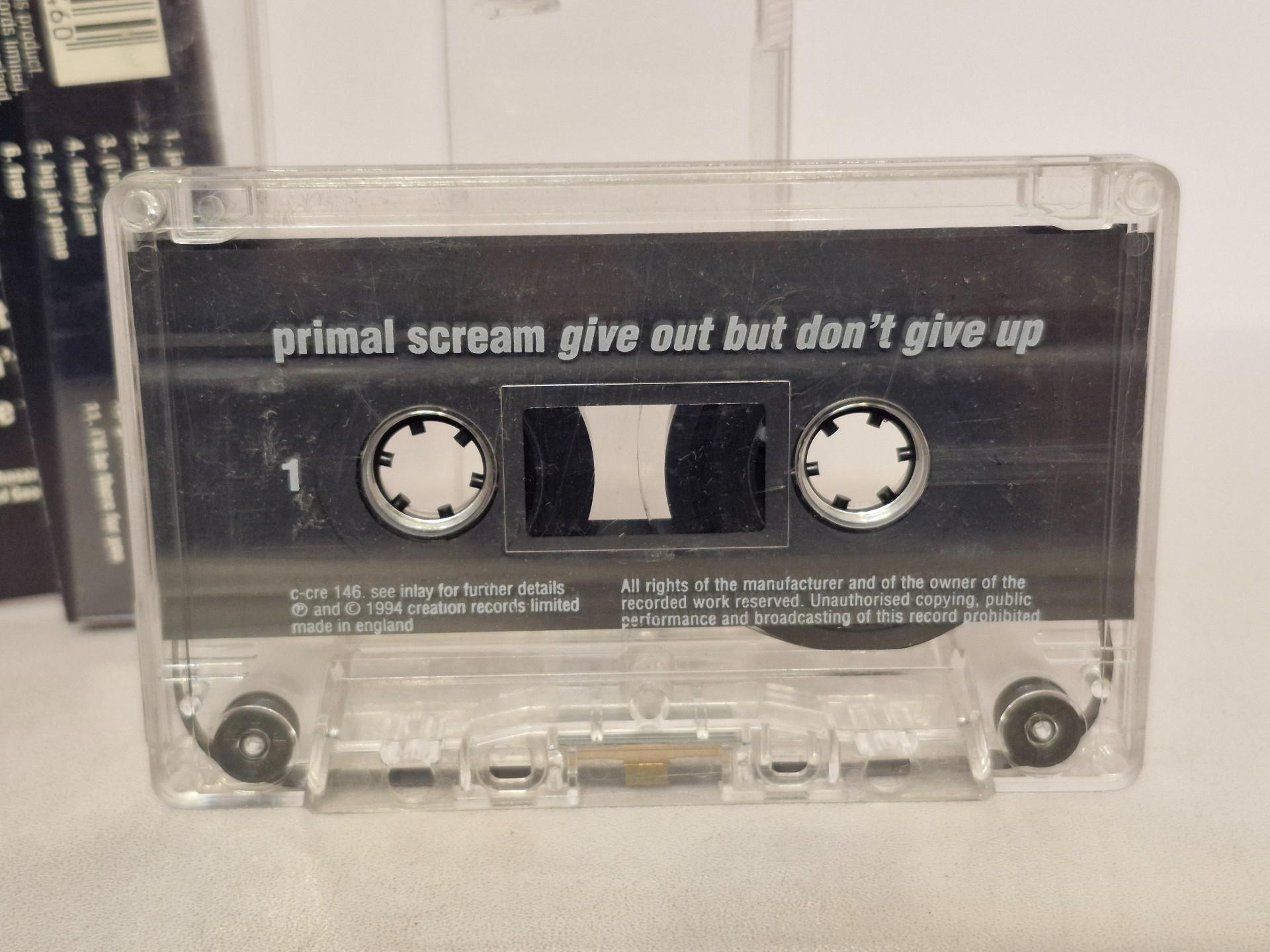 Mc Primal Scream – Give Out But Don't Give Up