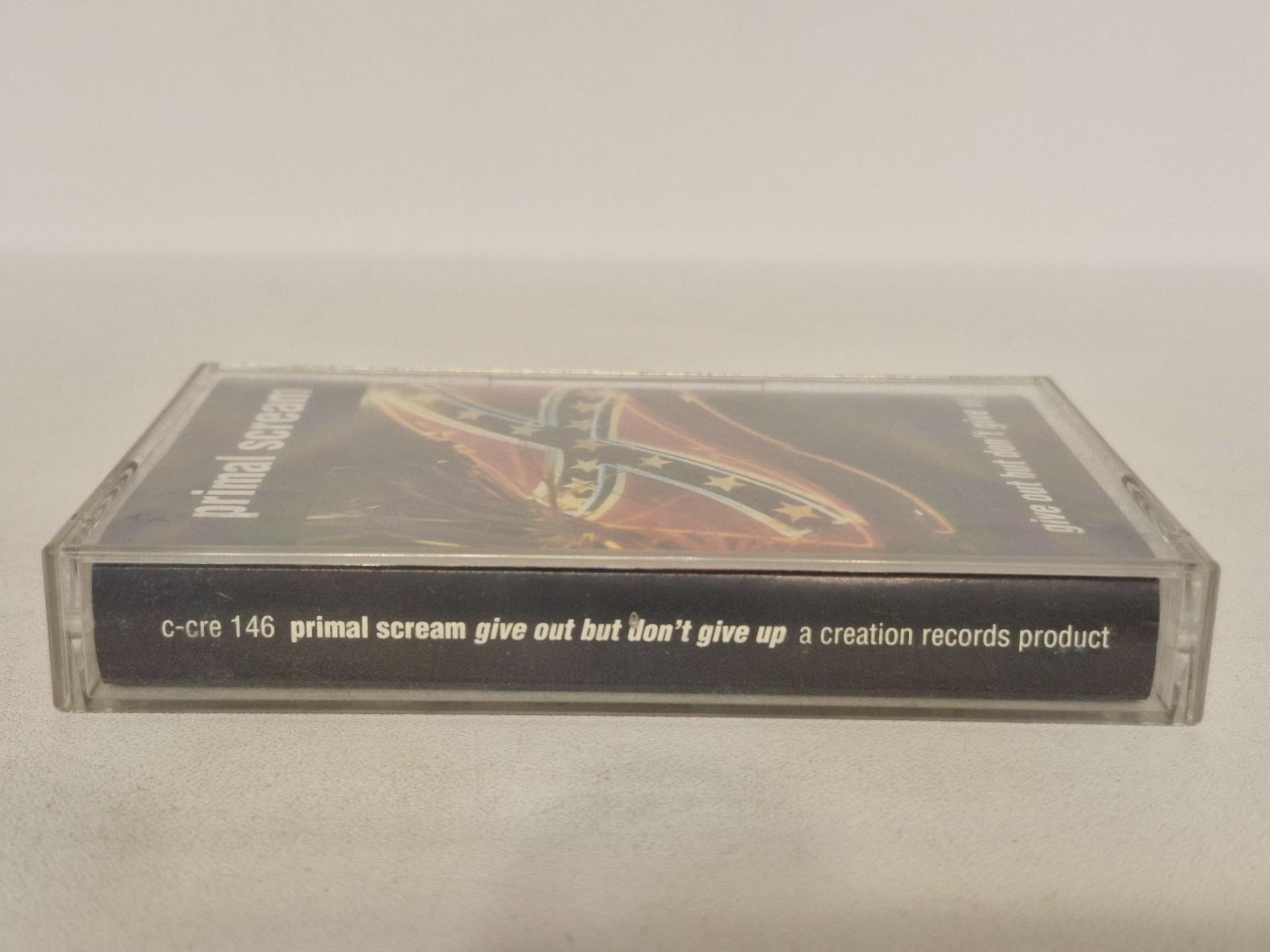 Mc Primal Scream – Give Out But Don't Give Up