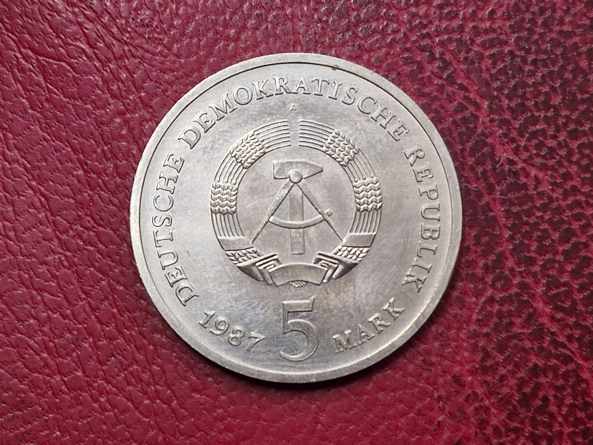 Vokietija - VDR 5 markės, 1987 KM# 115 rotušė