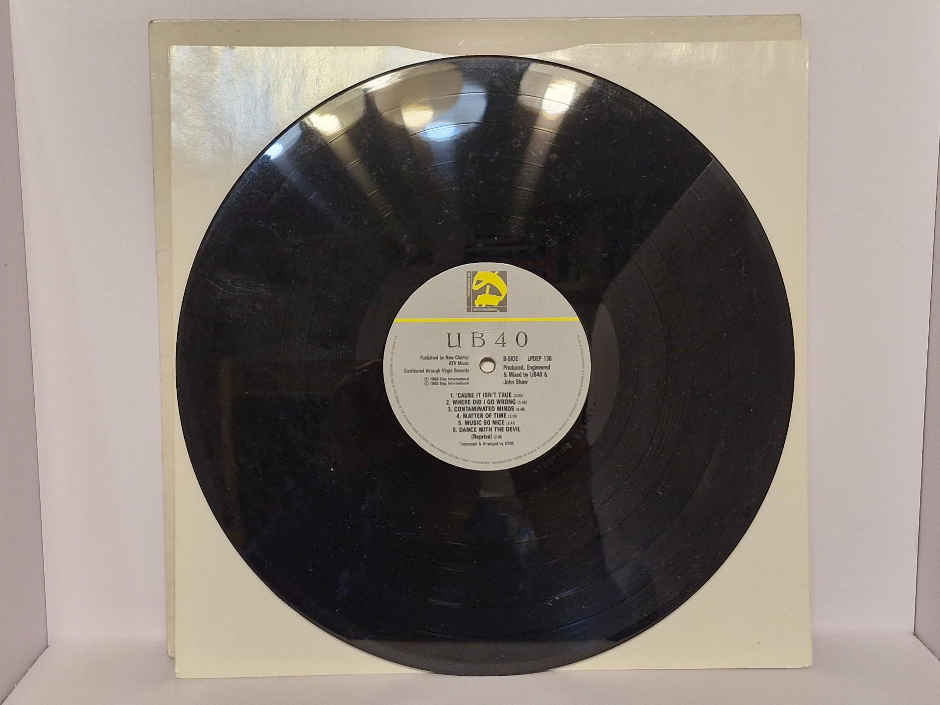 Lp plokštelė Ub40 – Ub40