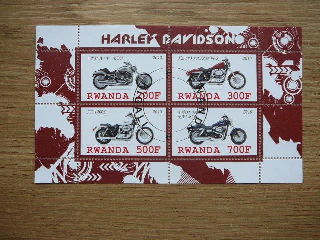 s676 Motociklai Harley Ruanda 2010 antsp.