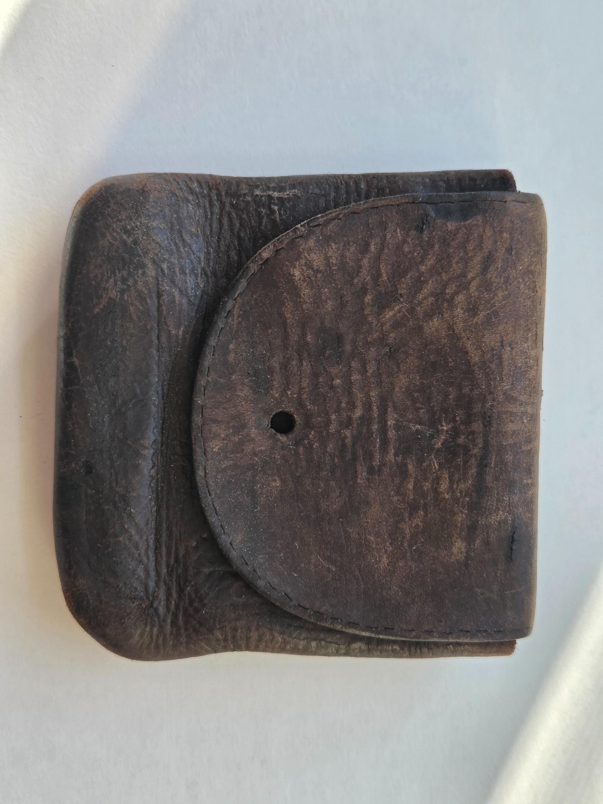 ŠOVINIŲ DĖTUVĖ / PINIGINĖ 