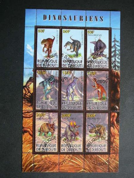 s621 Dinozaurai Dzibutis 2010 antsp. #