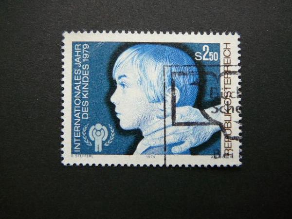 Austrija 1979 1597 Vaiko Metai Ranka antsp. #