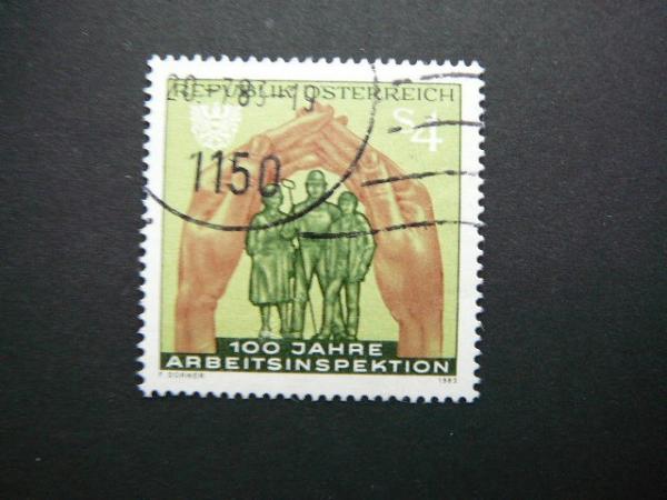 Austrija 1983 1735 Rankos antsp. #