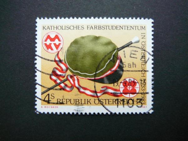 Austrija 1983 1739 Emblema Kepure antsp. #