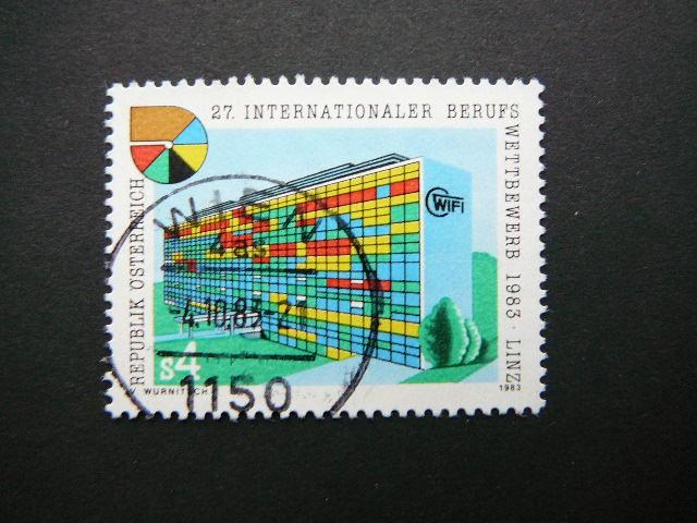 Austrija 1983 1747 Emblema Institutas antsp. #