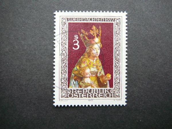 Austrija 1977 1562 Sventos Kaledos antsp. #
