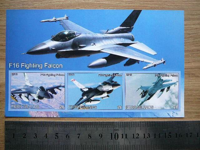 Lektuvai kariniai 2010 svarus #ferr6