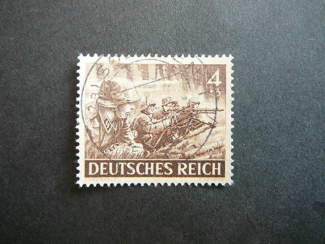 Vokietija 1943 832 Karas antsp.