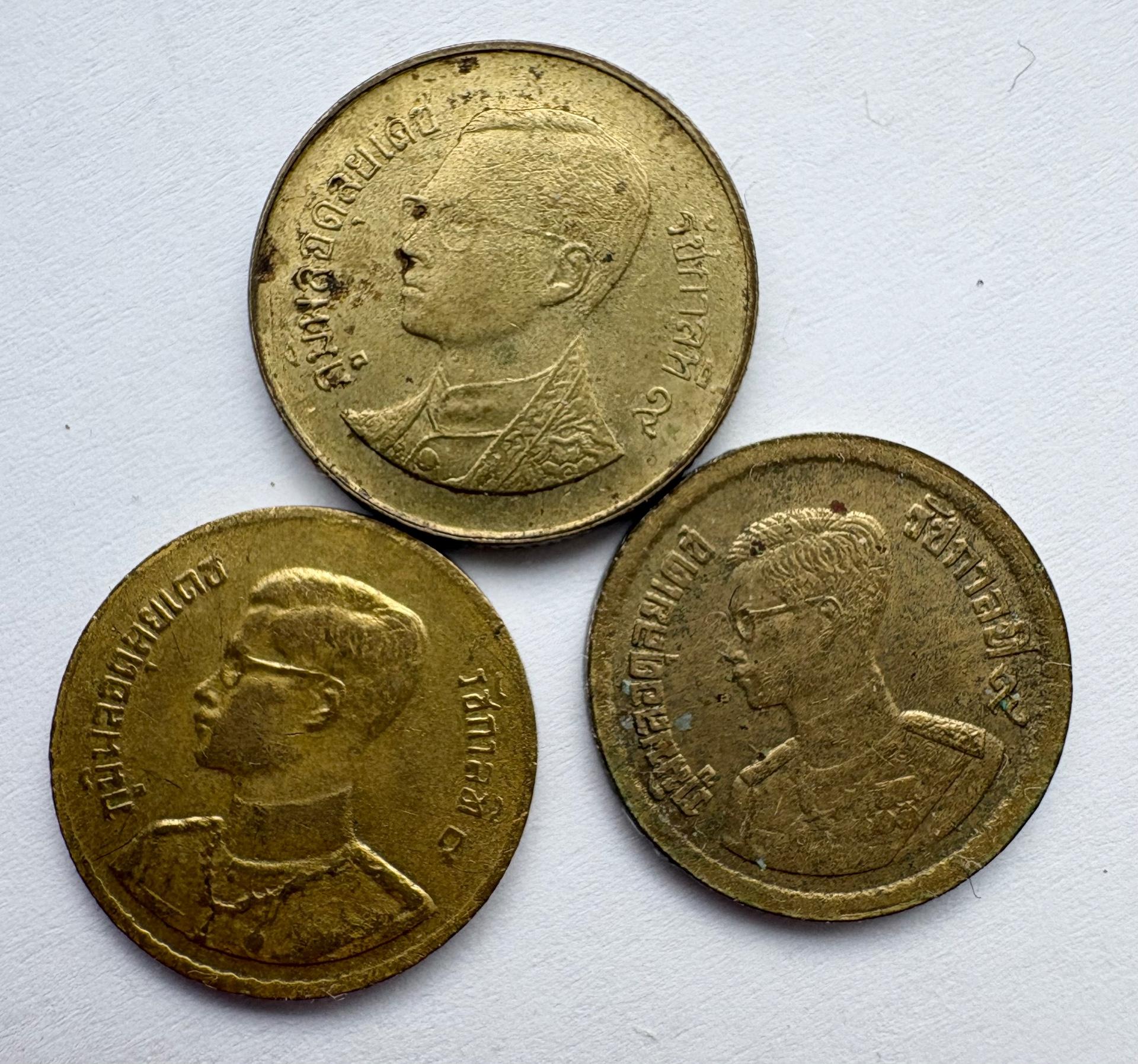 Tailandas 5 satang 1950, 1957 ir 25 satang 1988