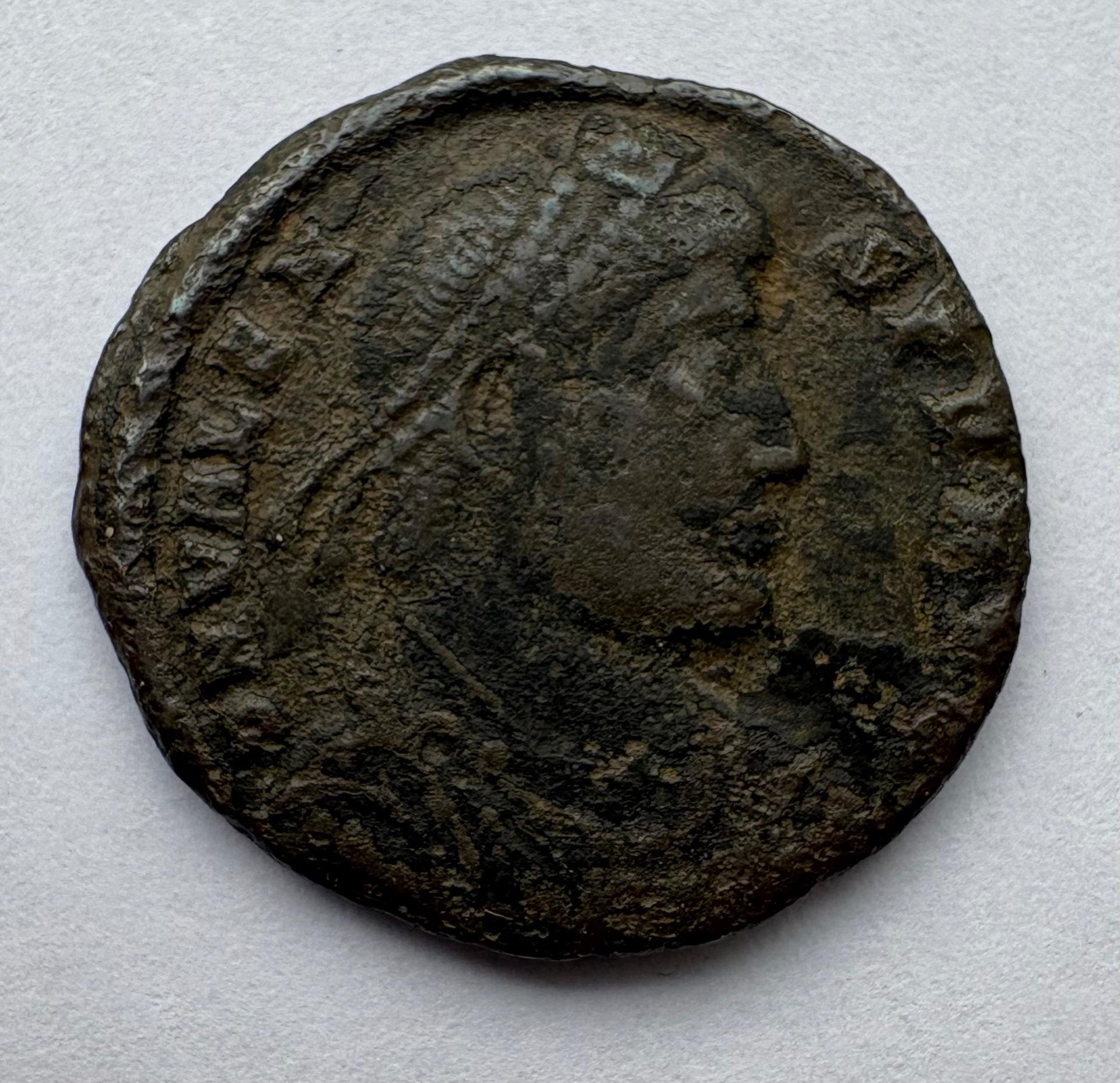 Roma folis 4a