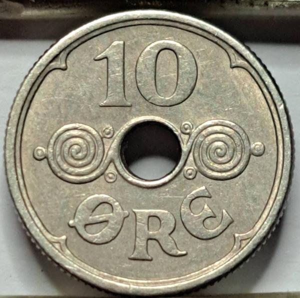Danija 10 erių 1925 KM#822 (B33)