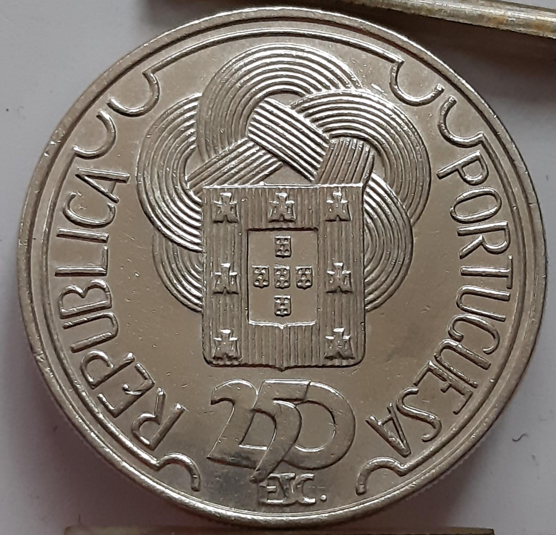 Portugalija 250 Eskudų 1988 KM#643 Proginė (B57)