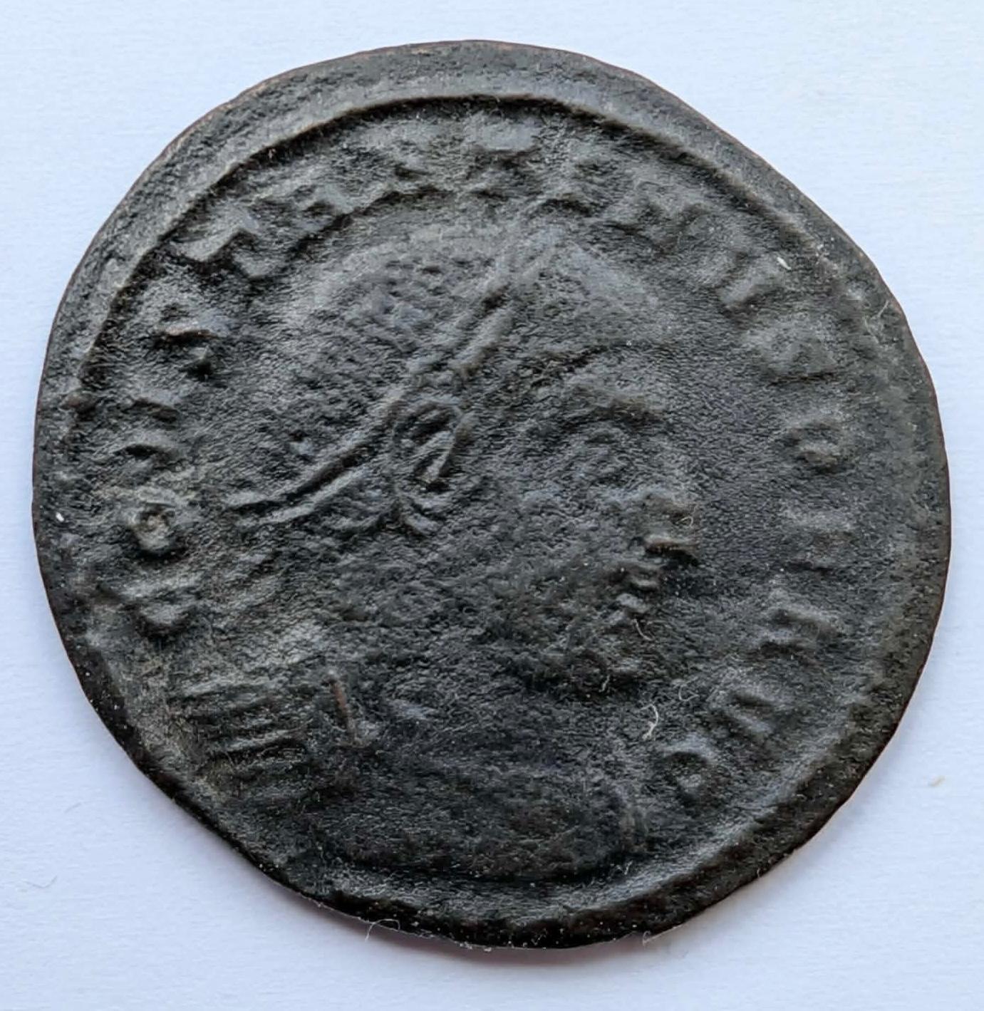 Konstantinas I 326-328? Folis