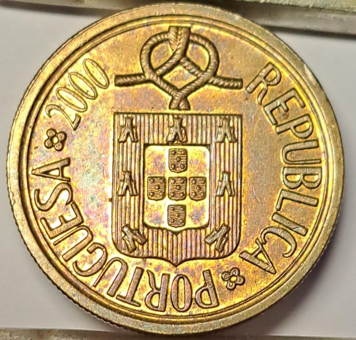 Portugalija 10 Eskudų 2000 KM#633 (B84)