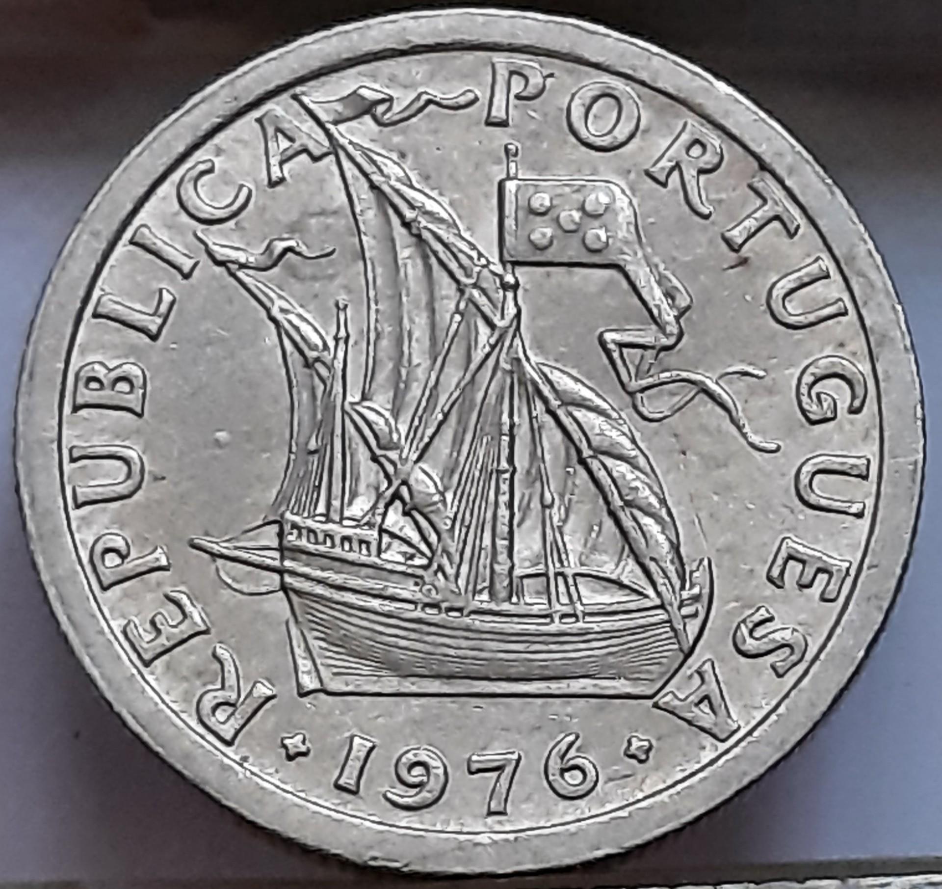 Portugalija 2.50 Eskudų 1976 KM#590 (B86)