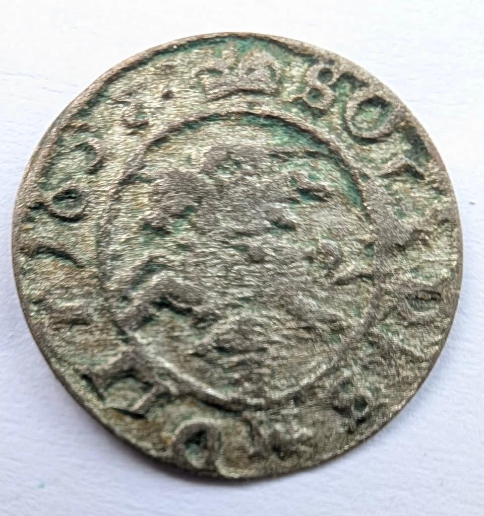 Neaprašytas Jono Kazimiero 1653 šilingas su veidrodiniu 3