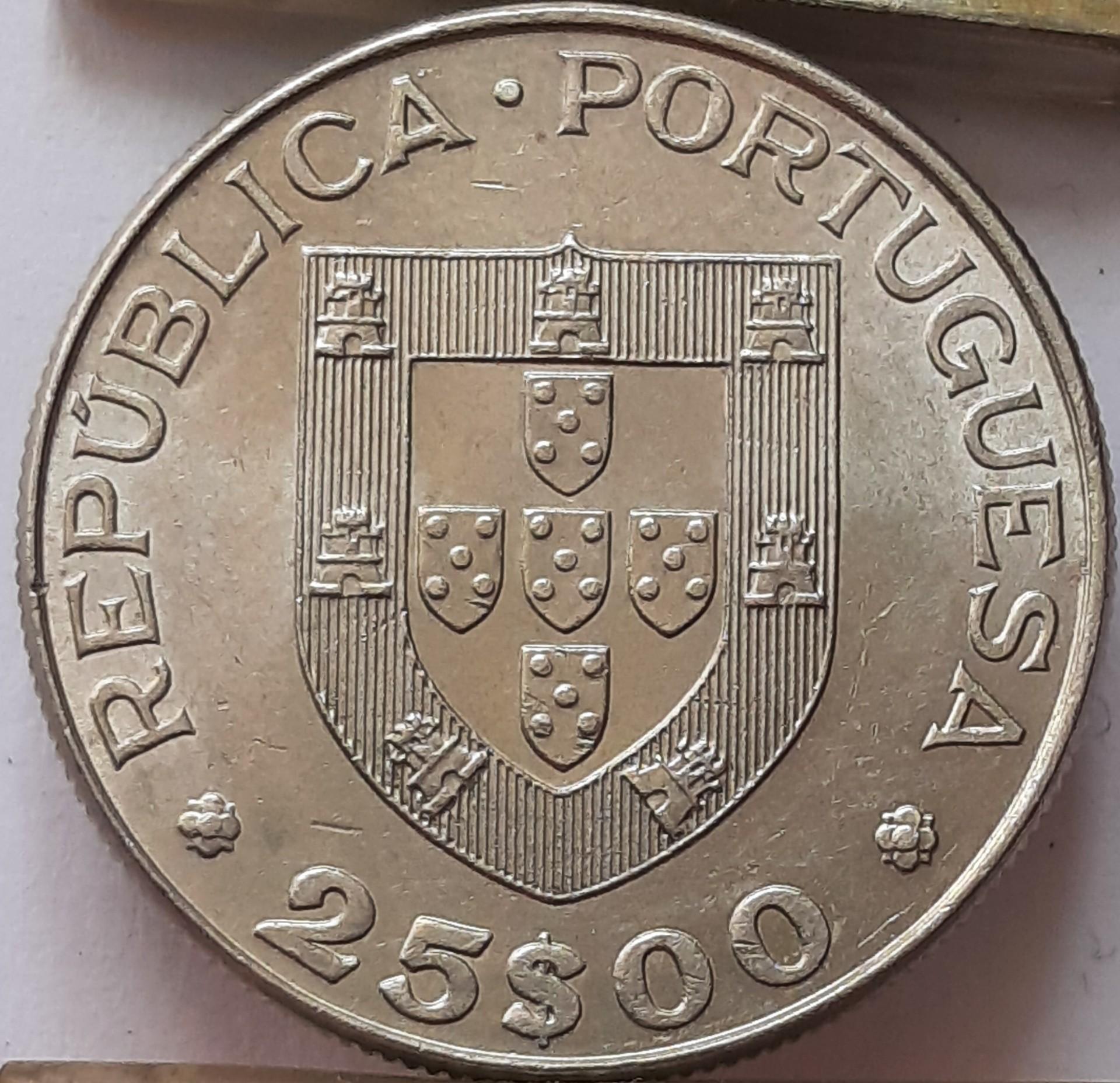 Portugalija 25 Eskudos 1981 KM#624 proginė (B96)