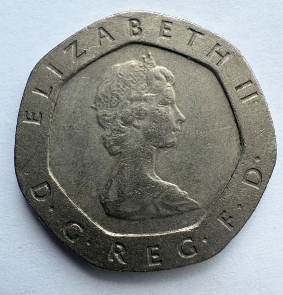 Kupčius aukcionas - Jungtinė Karalystė 20 p 1982