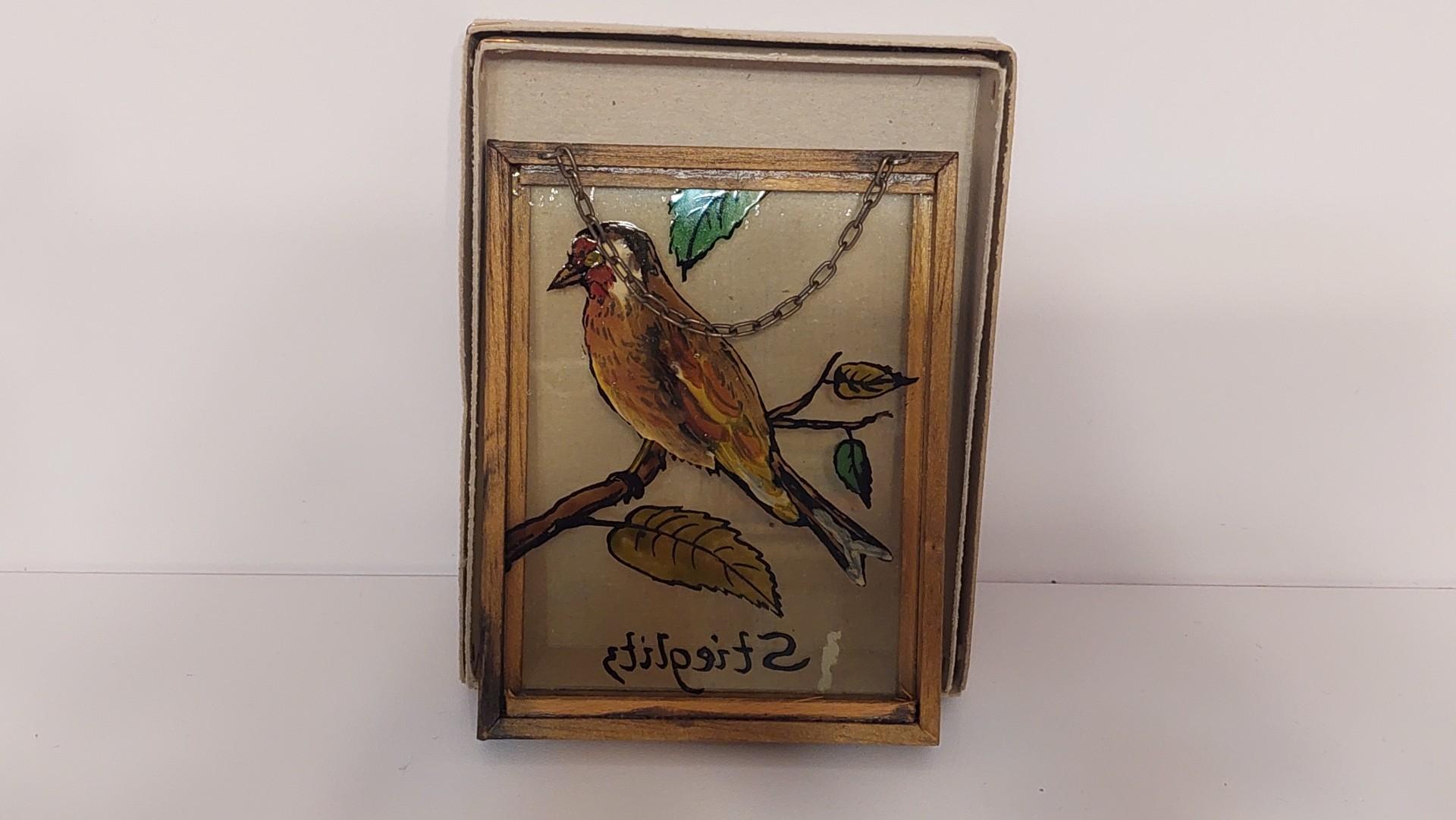 Rankų darbo stiklinis paveiksliukas paukštis Stieglitz