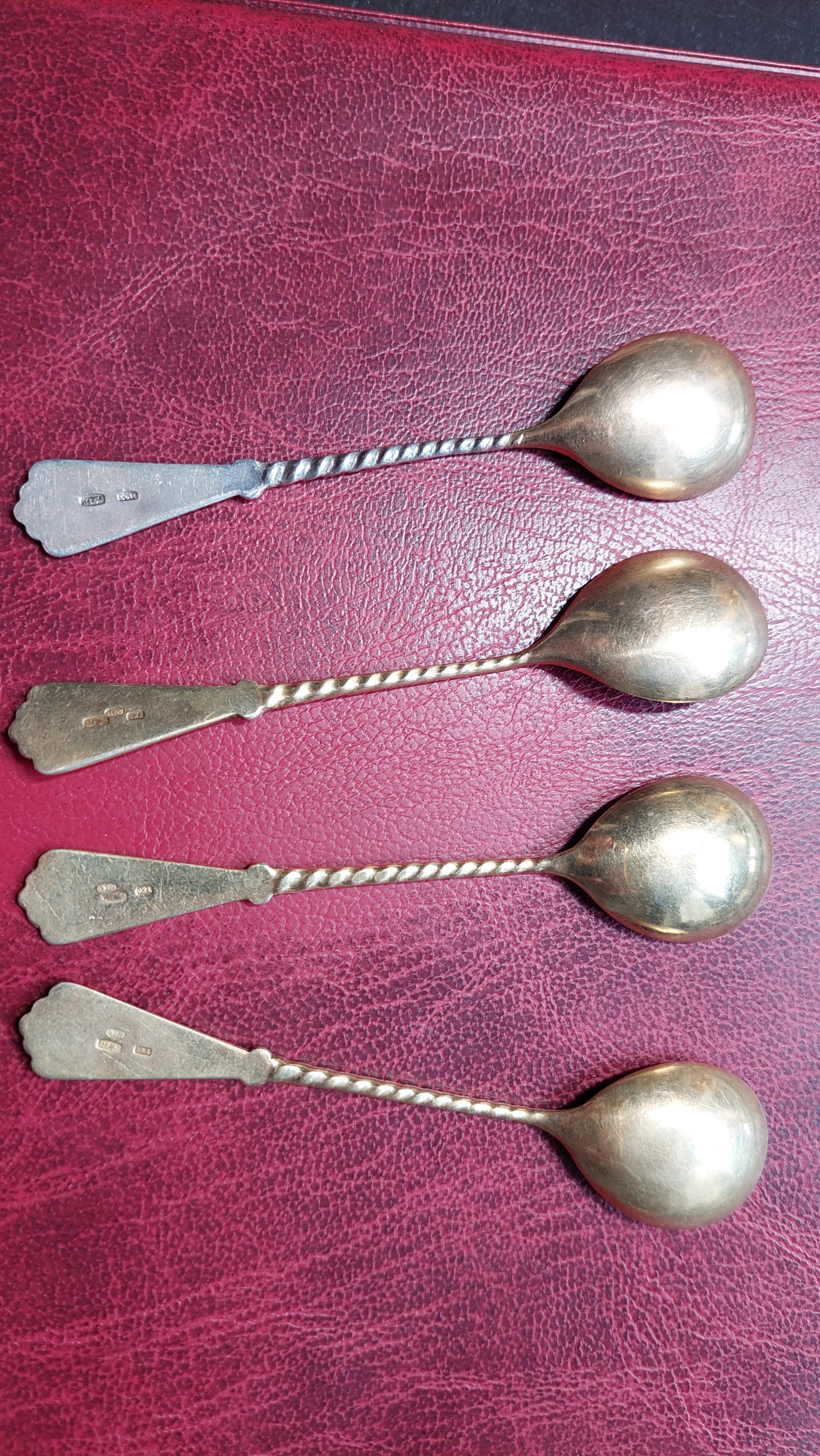 4 sidabriniai paauksuoti Talino juvelyrikos fabriko šaukšteliai