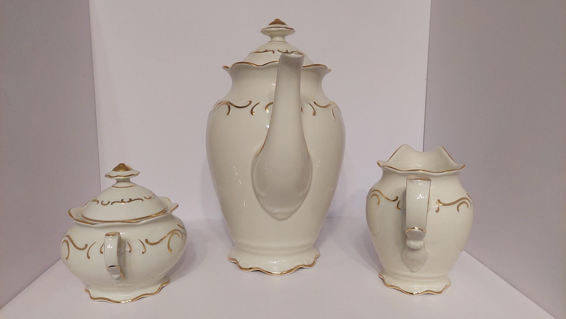 3 dalių Bavaria porceliano rinkinys (aukso sp.ornamentai)