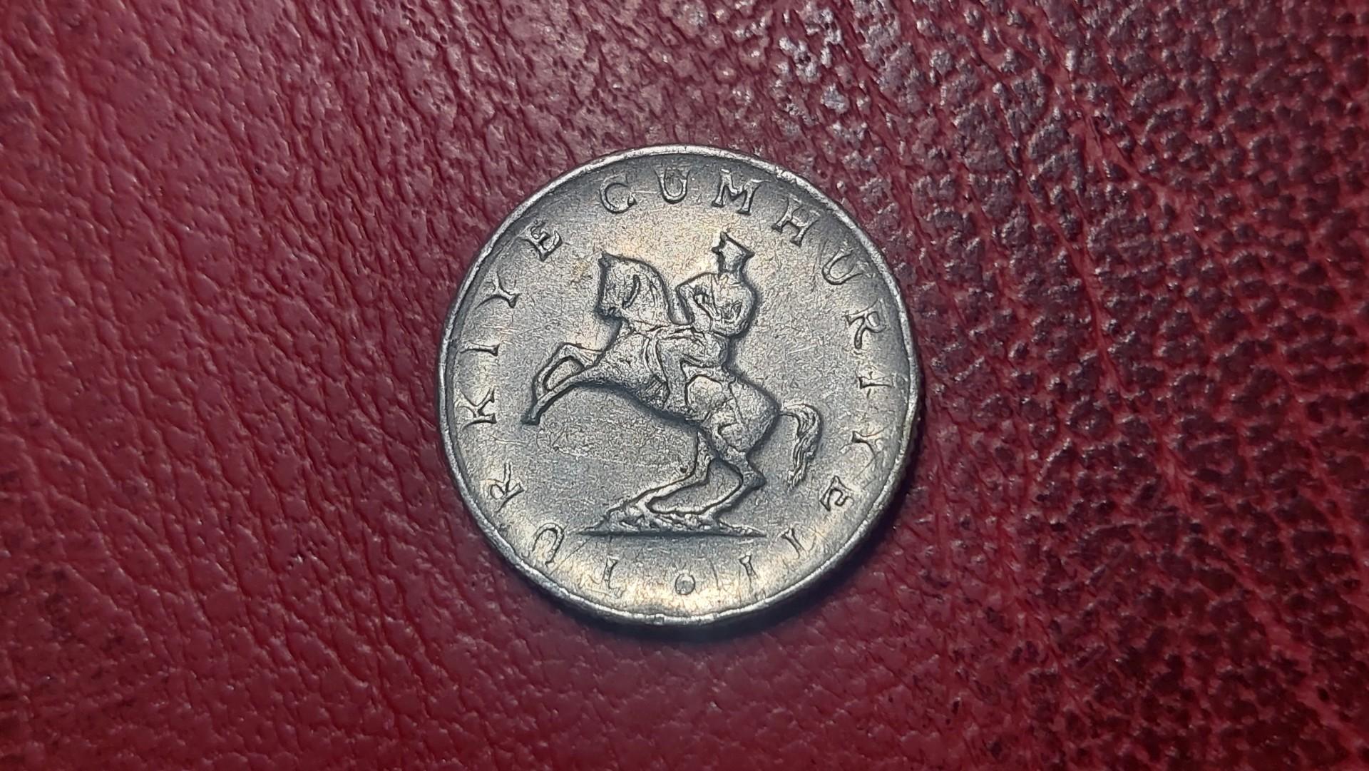 Turkija 5 liros, 1982 KM# 949.1